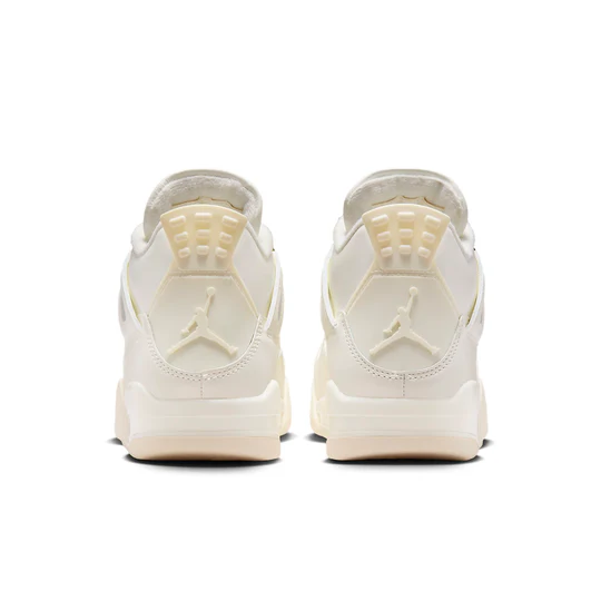 Jordan 4 Retro Metallic Gold (Women's)