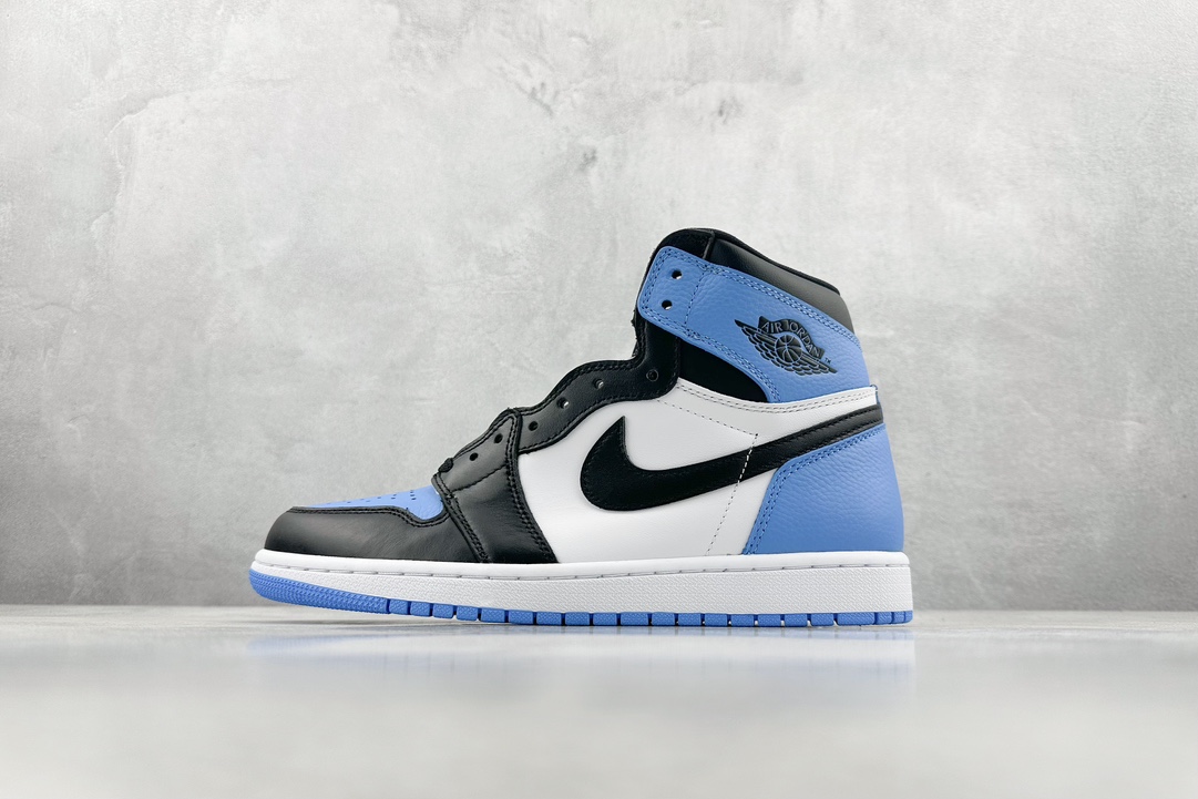 (70%-75% ARR)  Jordan 1 Retro High OG UNC Toe DZ5485-400