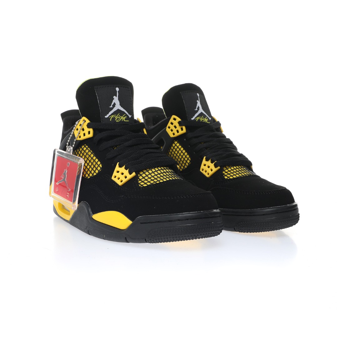 (70%-75% ARR)  Jordan 4 Retro Thunder (2023)  DH6927-017