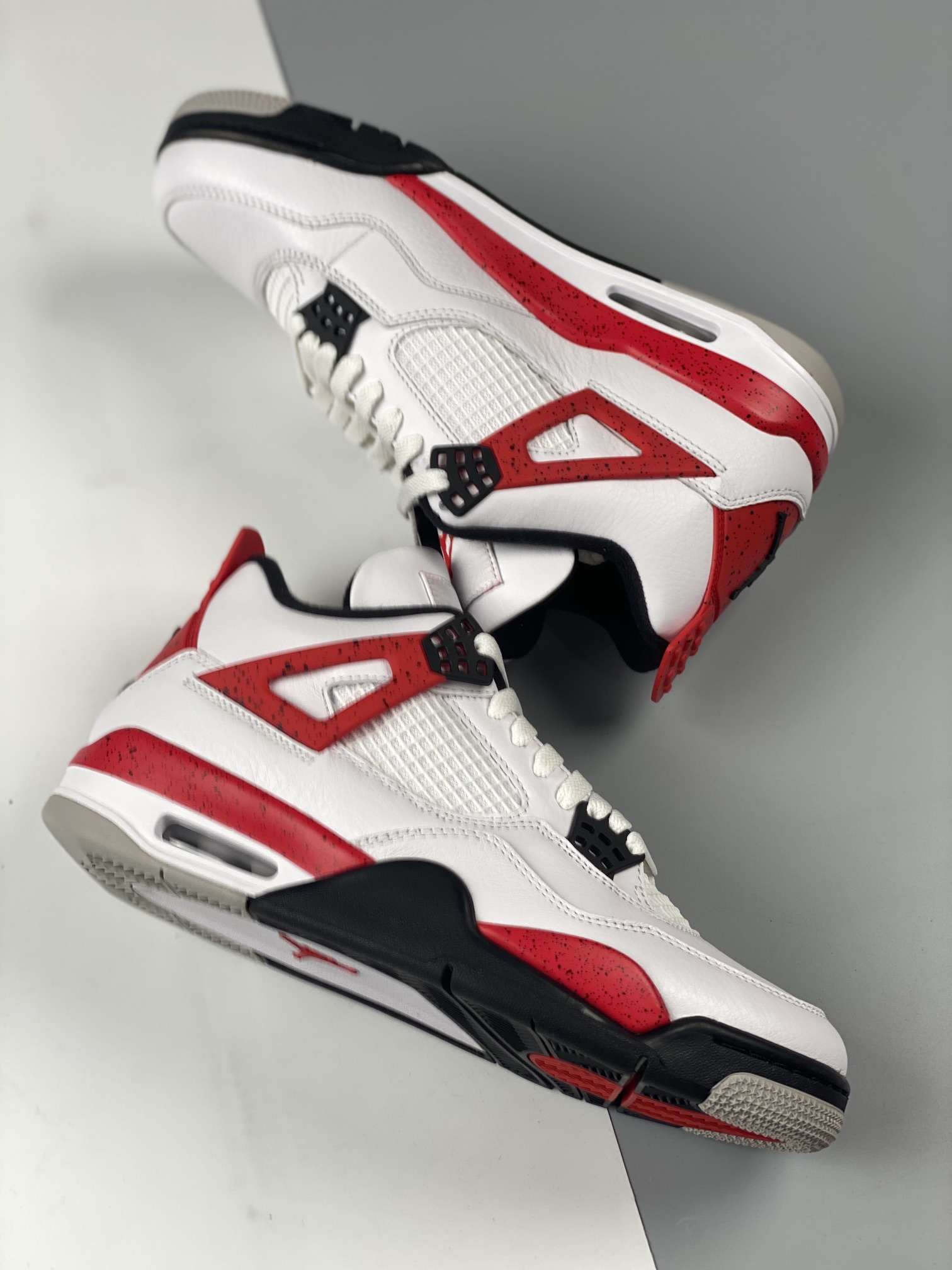 (85%-90% ARR)  Jordan 4 Retro Red Cement DH6927-161