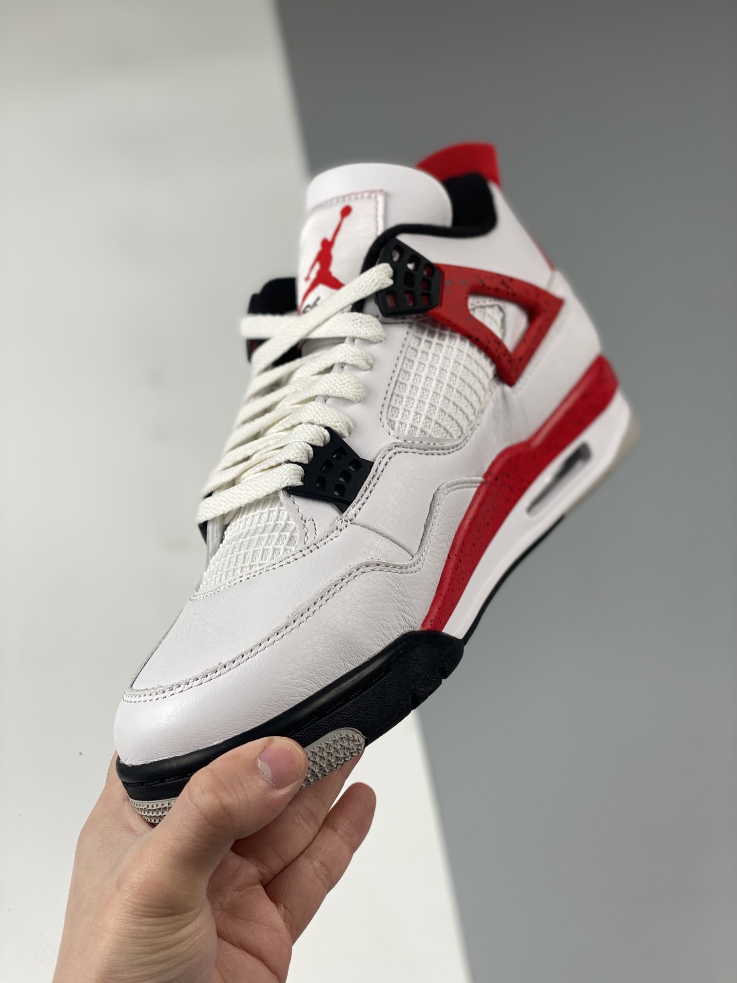 (85%-90% ARR)  Jordan 4 Retro Red Cement DH6927-161