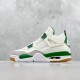 (Excellent)  Jordan 4 Retro SB Pine Green