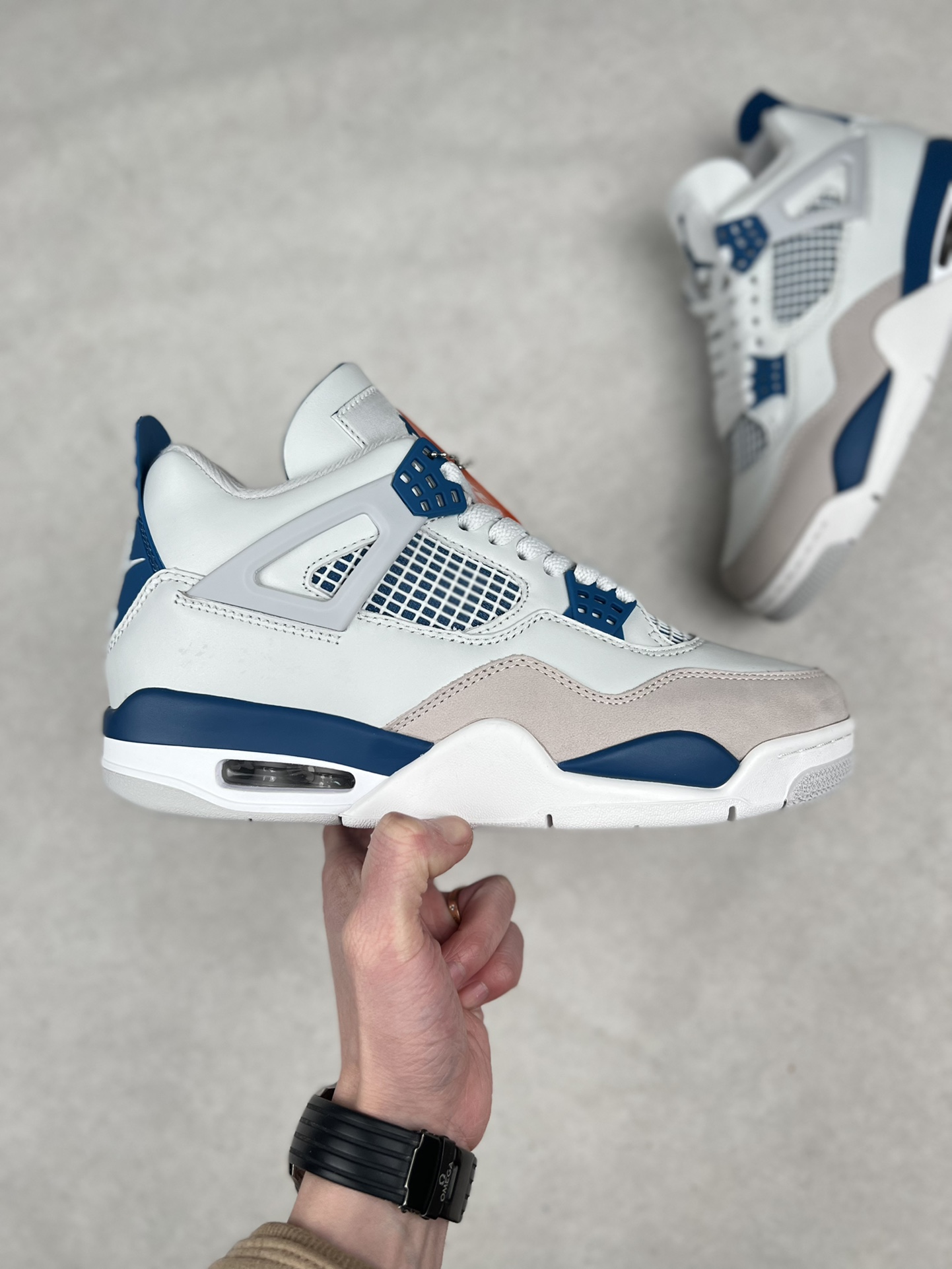 (80%-85% ARR)  Jordan 4 Retro Military Blue (2024) FV5029-141