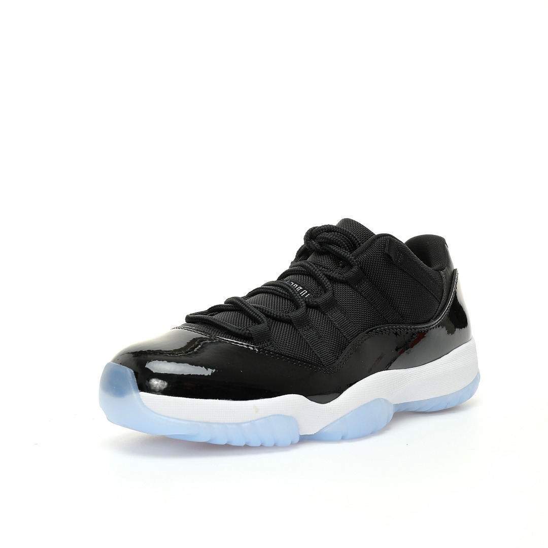 (75%-80% ARR)  Jordan 11 Retro Low Space Jam  FV5104-004