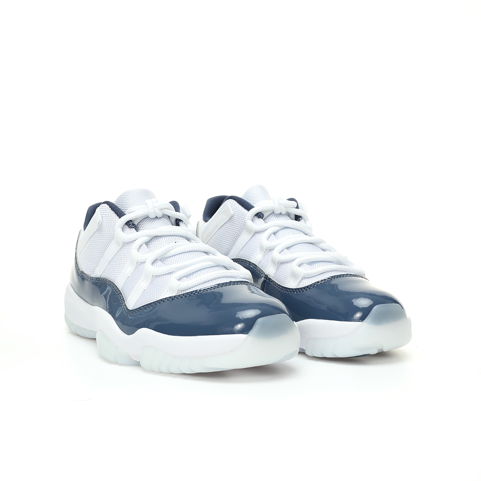 (75%-80% ARR)  Jordan 11 Retro Low Diffused Blue FV5104-104