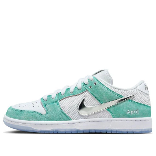 (Good)  Nike SB Dunk Low April Skateboards