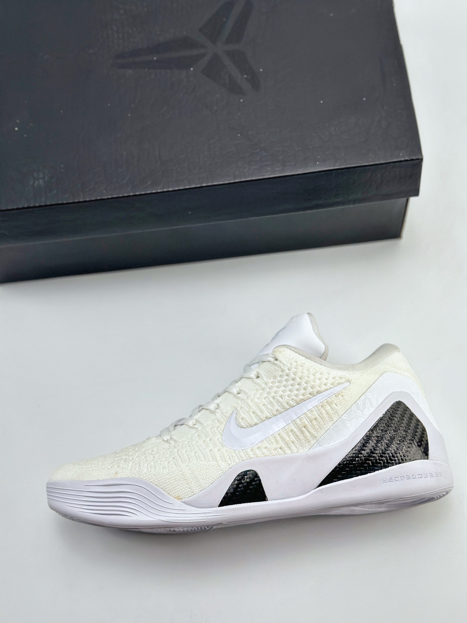 (80% -85% ARR)  Nike Kobe 9 Elite Low Protro Halo FZ7334-100