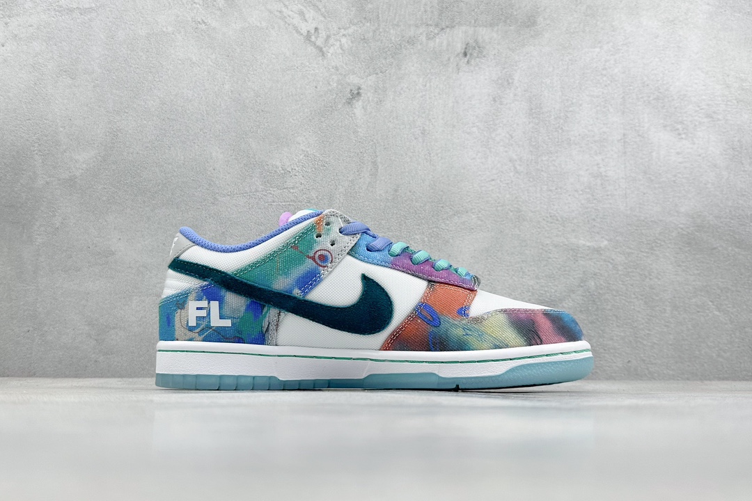 (75% ARR about)  Nike SB Dunk Low Futura Laboratories Bleached Aqua HF6061-400