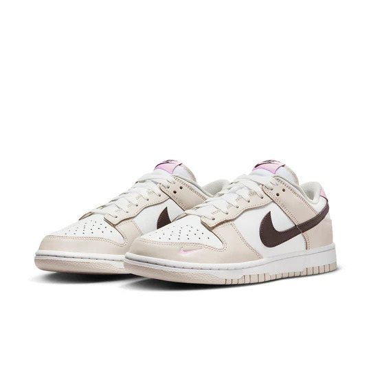 Nike Dunk Low Neapolitan (Women's)